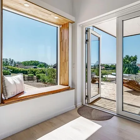 Hubertina - 900m From The Sea By Interhome Feriehus